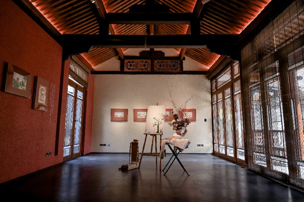 上世纪五六十年代的颐和园角楼是啥样？唐蕴玉水彩画展亮相槐轩