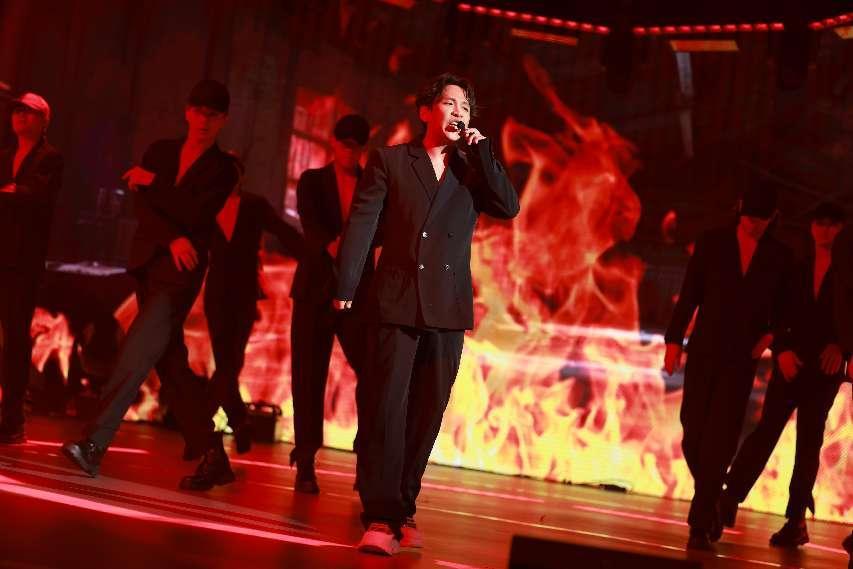 融屏破圈，这台《2024超有料元宵夜》为生活“加料”